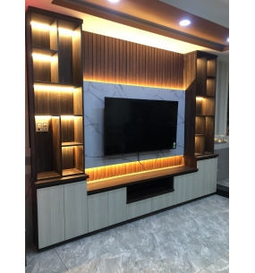 Vách kệ Tivi 03